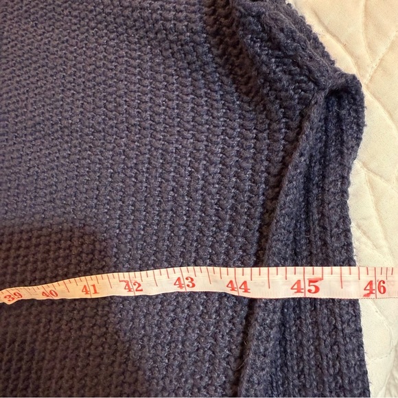 Lilly Pulitzer Rainie navy sweater wrap retails for $278 usd - Picture 15 of 16